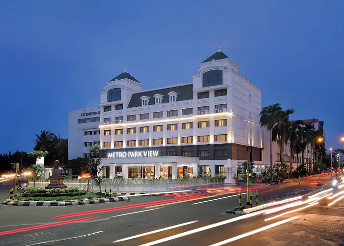 Metro Park View Hotel Kota Lama Semarang
